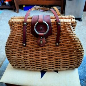 Brown Wicker Shoulder Bag with Leather Accents